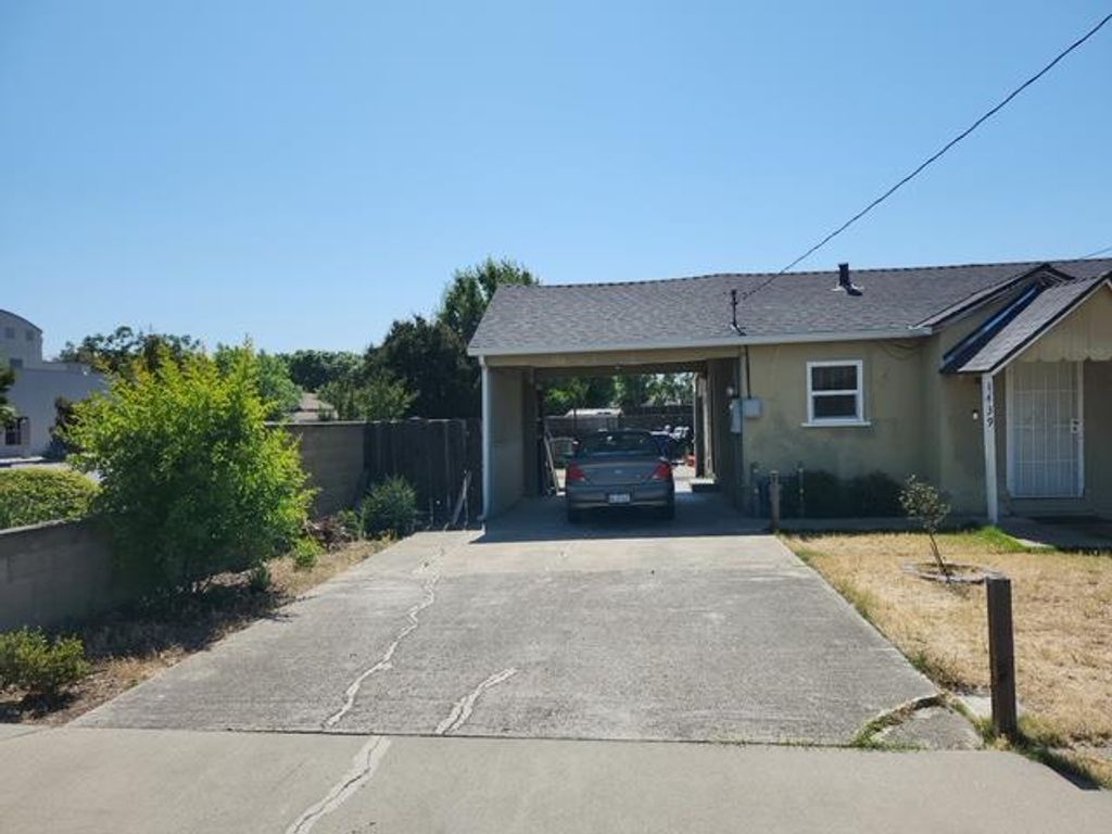 1439 Melrose Ave, Modesto, CA 95350