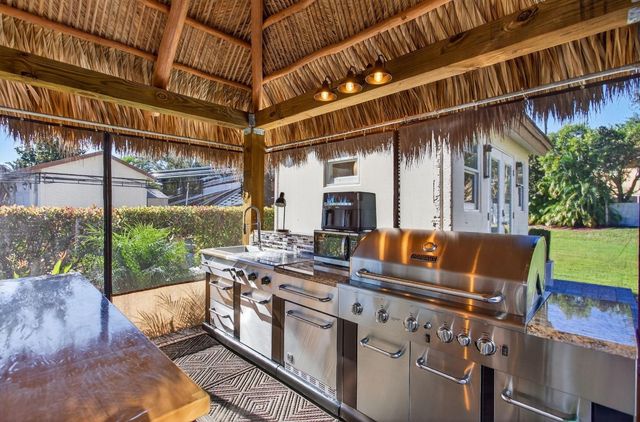 6 S Cortez Drive 6, Margate, FL 33068