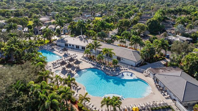 6 S Cortez Drive 6, Margate, FL 33068