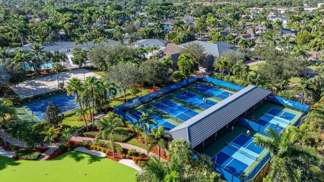 6 S Cortez Drive 6, Margate, FL 33068