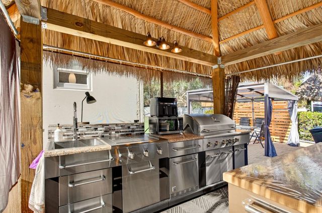 6 S Cortez Drive 6, Margate, FL 33068