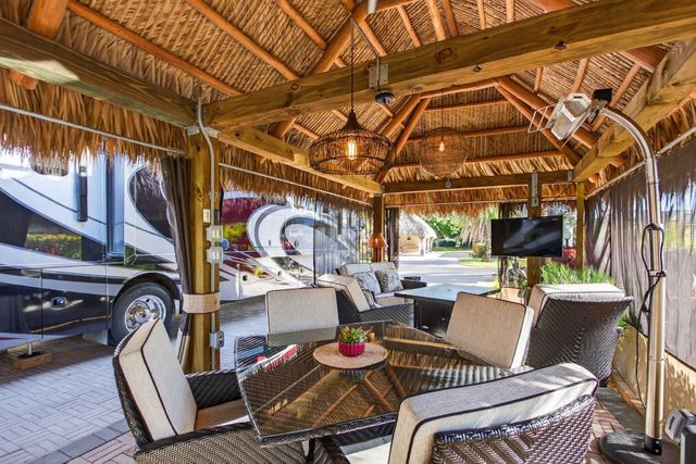 6 S Cortez Drive 6, Margate, FL 33068