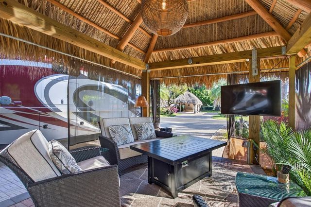 6 S Cortez Drive 6, Margate, FL 33068