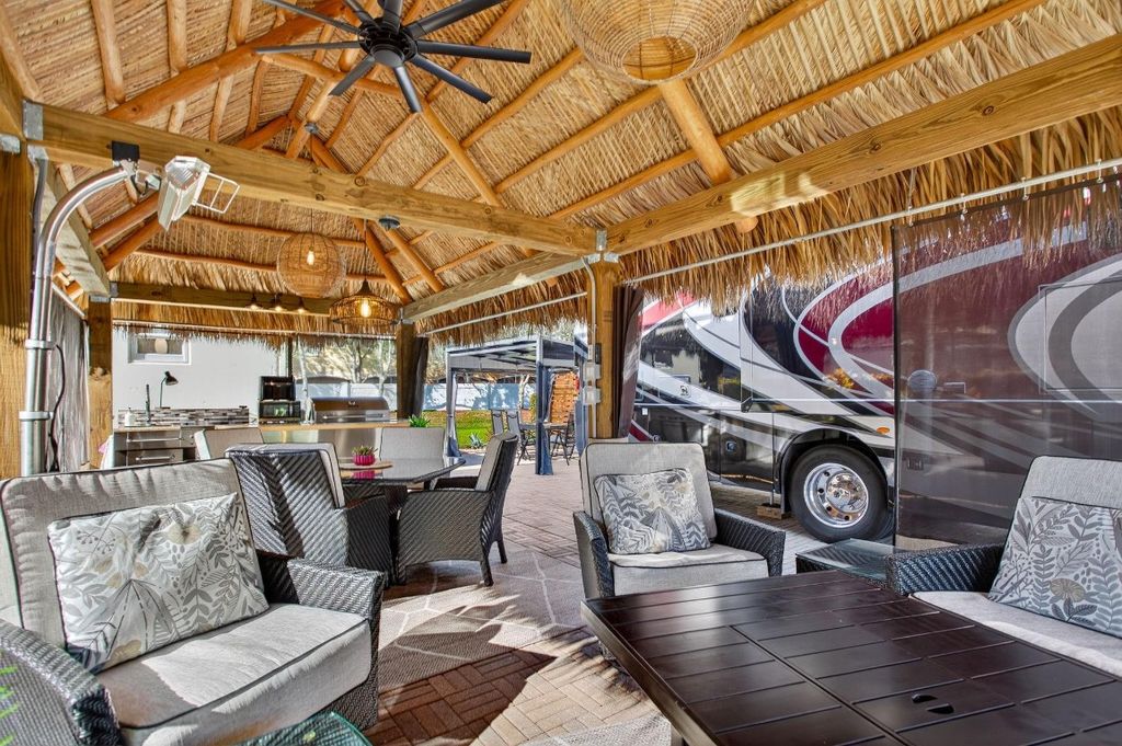 6 S Cortez Drive 6, Margate, FL 33068