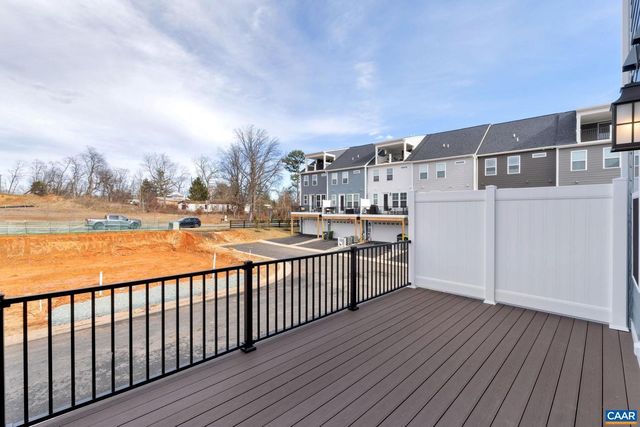 750 PARK RIDGE DR, Crozet, VA 22932