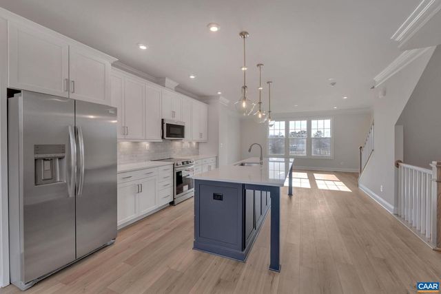 750 PARK RIDGE DR, Crozet, VA 22932