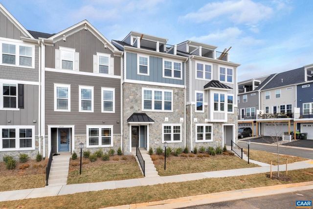 750 PARK RIDGE DR, Crozet, VA 22932