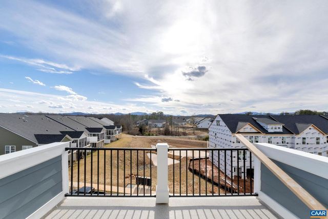 750 PARK RIDGE DR, Crozet, VA 22932