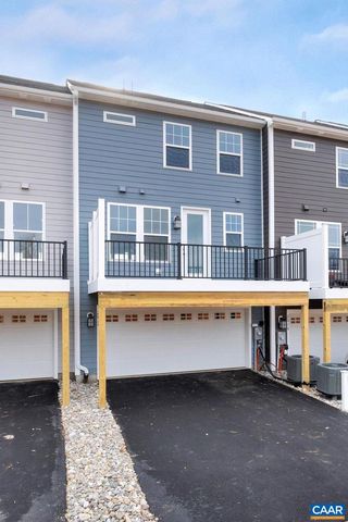 750 PARK RIDGE DR, Crozet, VA 22932