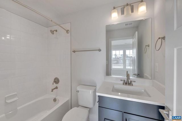 750 PARK RIDGE DR, Crozet, VA 22932