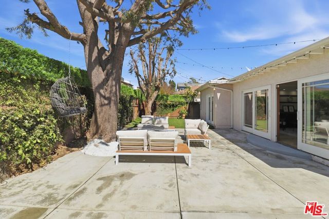 11135 Fairbanks Way, Culver City, CA 90230