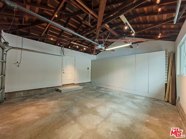 11135 Fairbanks Way, Culver City, CA 90230