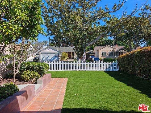 11135 Fairbanks Way, Culver City, CA 90230