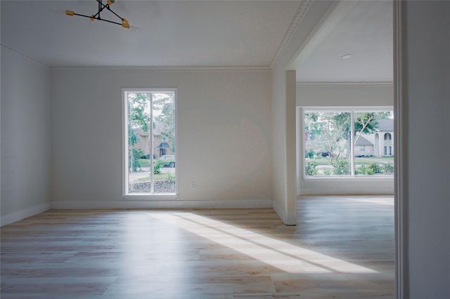 1719 Wagon Gap Trail, Houston, TX 77090