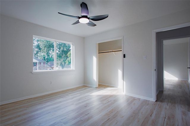 1719 Wagon Gap Trail, Houston, TX 77090