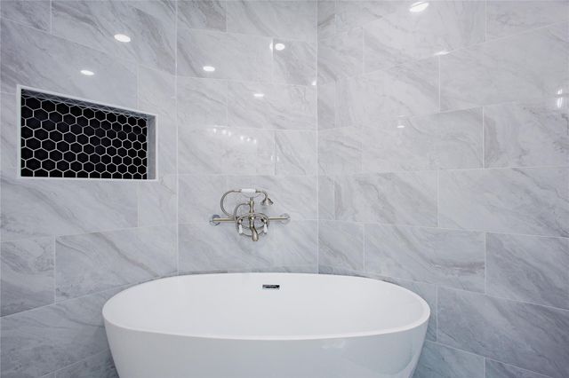 1719 Wagon Gap Trail, Houston, TX 77090