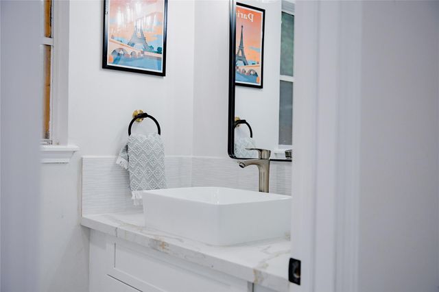 1719 Wagon Gap Trail, Houston, TX 77090