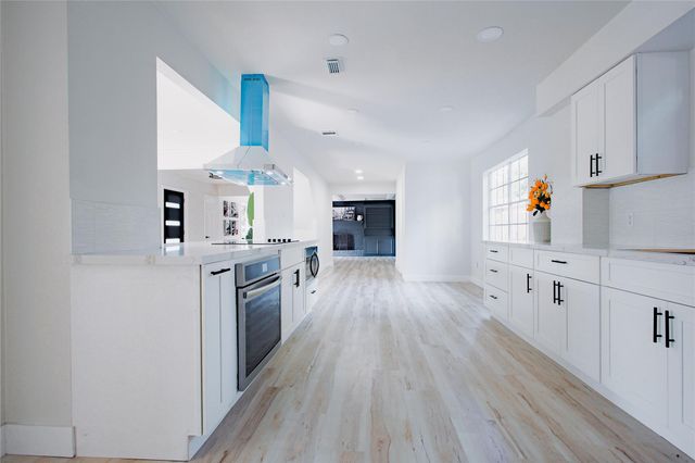 1719 Wagon Gap Trail, Houston, TX 77090