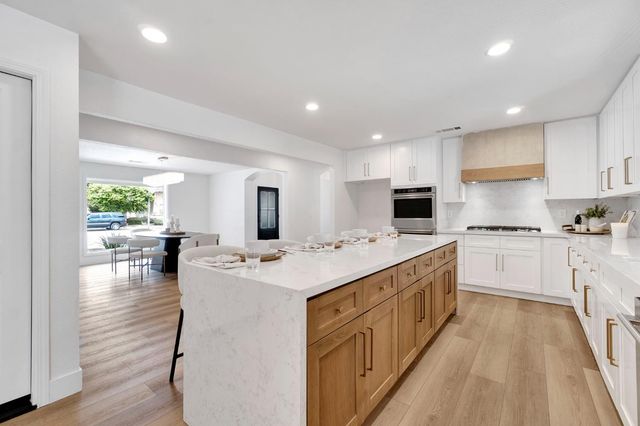 3737 W Minarets Avenue, Fresno, CA 93711