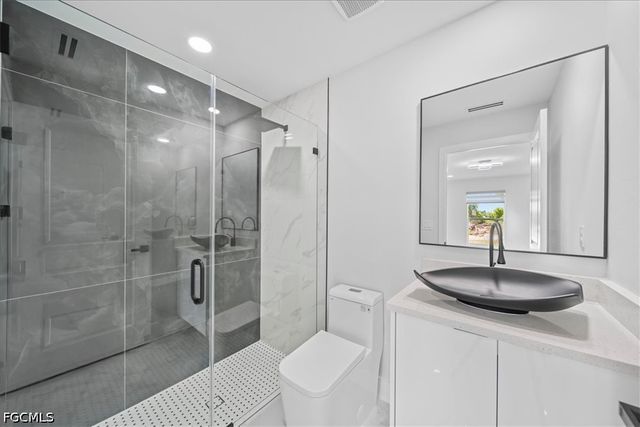 1053 Joponica AVE S, Lehigh Acres, FL 33974