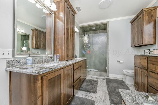 319 ARROWHEAD Point, Canyon, TX 79015