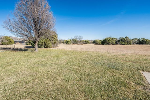 319 ARROWHEAD Point, Canyon, TX 79015