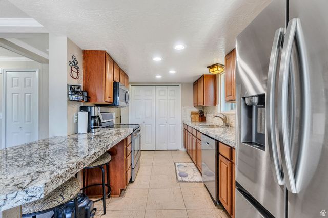3150 W WESTCOVE, West Valley City, UT 84119