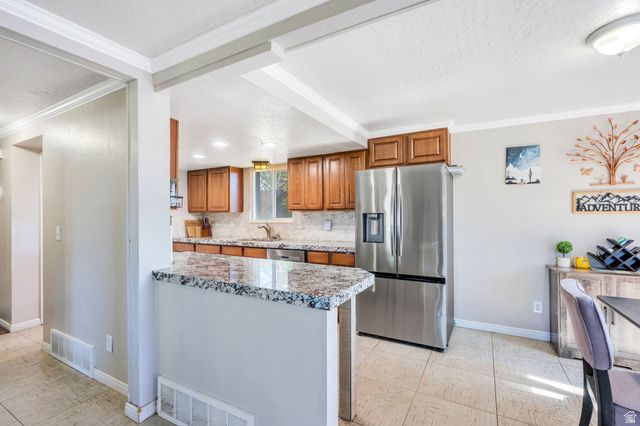 3150 W WESTCOVE, West Valley City, UT 84119