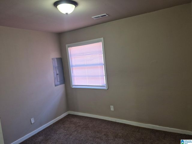1111 1ST AVENUE N, Bessemer, AL 35020