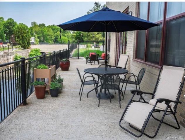 1 Scarsdale Road 204, Tuckahoe, NY 10707