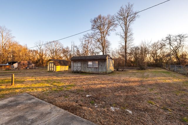 385 Limbo Dr, Hillsboro, TN 37342