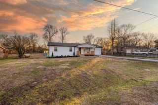 385 Limbo Dr, Hillsboro, TN 37342