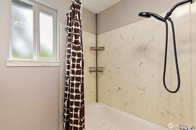 8707 Maple Lane, Edmonds, WA 98026