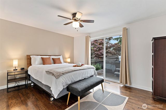 8707 Maple Lane, Edmonds, WA 98026