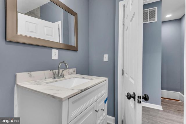 4216 REISTERSTOWN RD, Baltimore, MD 21215