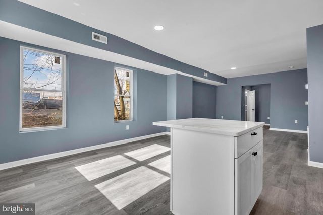 4216 REISTERSTOWN RD, Baltimore, MD 21215