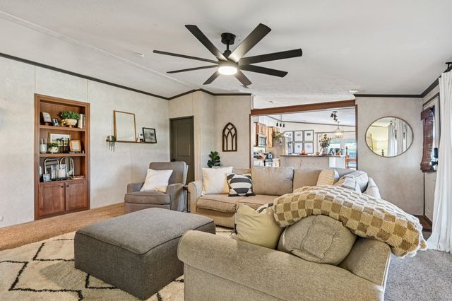 7712 River Run, Granbury, TX 76049