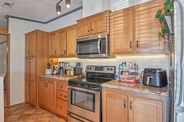 7712 River Run, Granbury, TX 76049