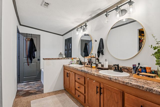 7712 River Run, Granbury, TX 76049