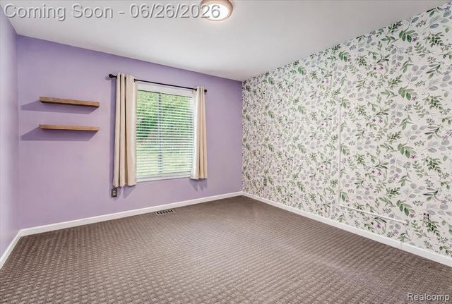 1713 Stirling Avenue, Pontiac, MI 48340