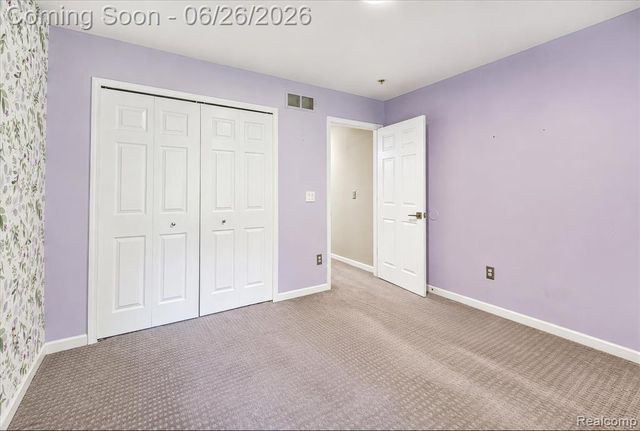 1713 Stirling Avenue, Pontiac, MI 48340