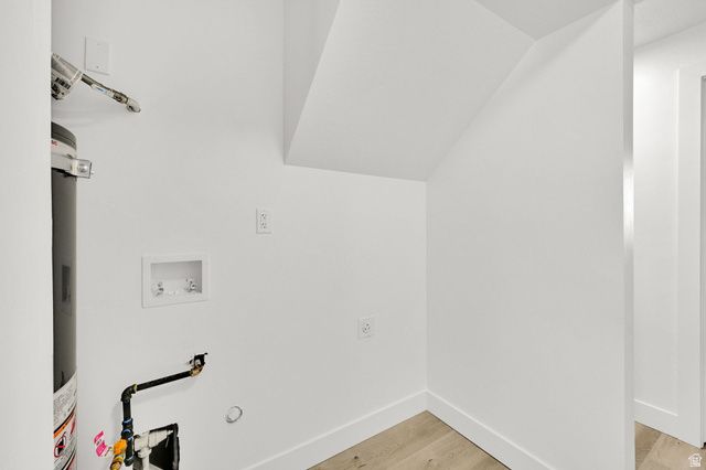 958 N 2075 W, Farr West, UT 84404