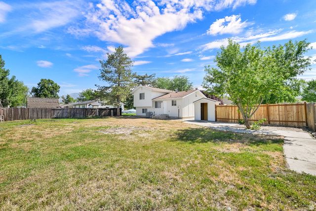 958 N 2075 W, Farr West, UT 84404