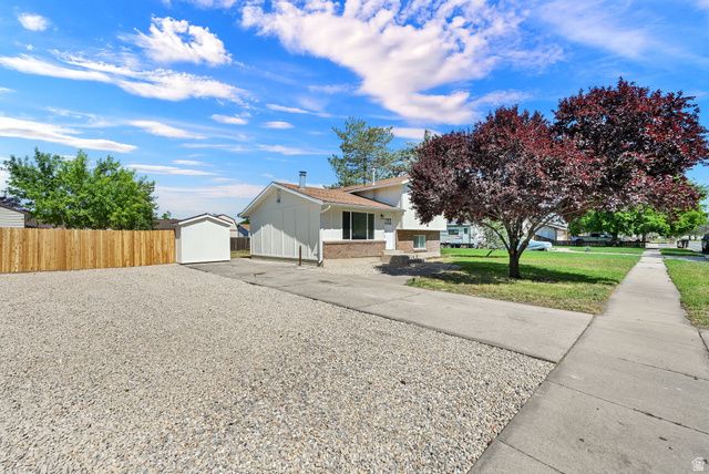 958 N 2075 W, Farr West, UT 84404