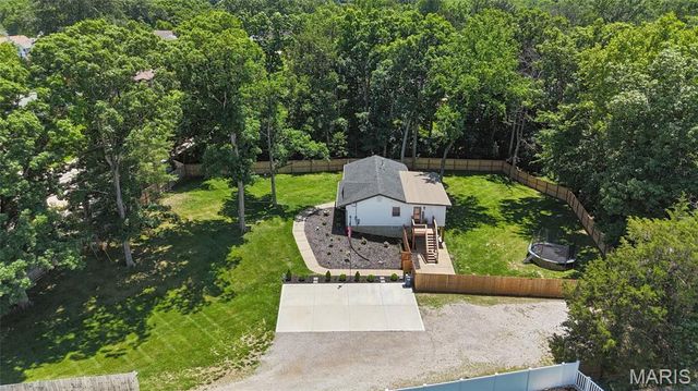 1420 Saint Peters Howell Road, St Peters, MO 63376