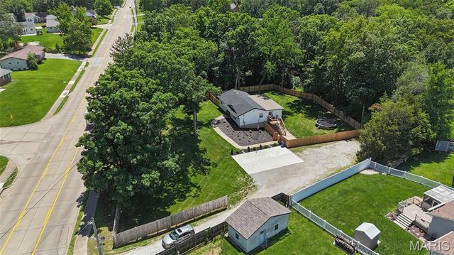 1420 Saint Peters Howell Road, St Peters, MO 63376
