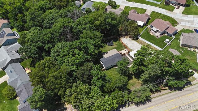 1420 Saint Peters Howell Road, St Peters, MO 63376