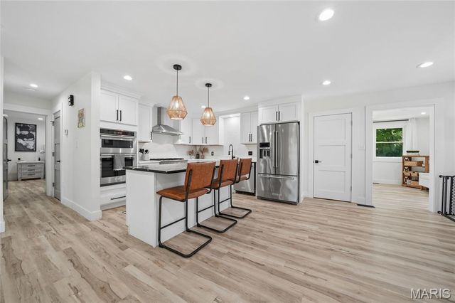 1420 Saint Peters Howell Road, St Peters, MO 63376