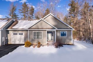 62 Village Drive # 62, Eliot, ME 03903