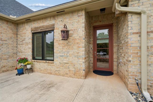 1605 NW 199th Street, Edmond, OK 73012